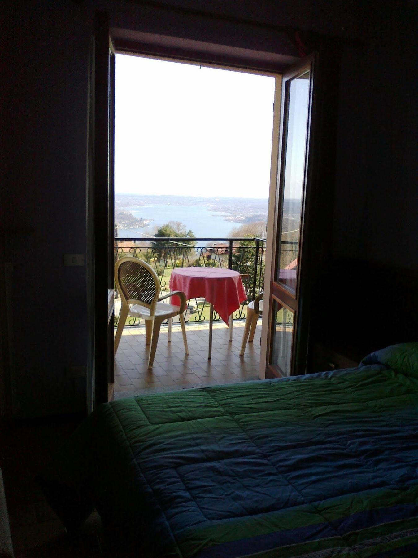 Hotel La Capannina Massino Visconti Buitenkant foto